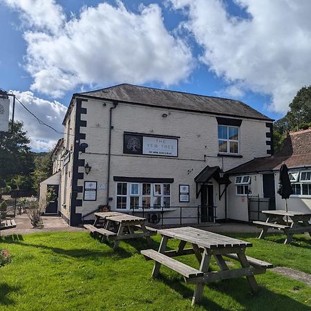 Motel The Yew Tree At Longhope Exterior foto