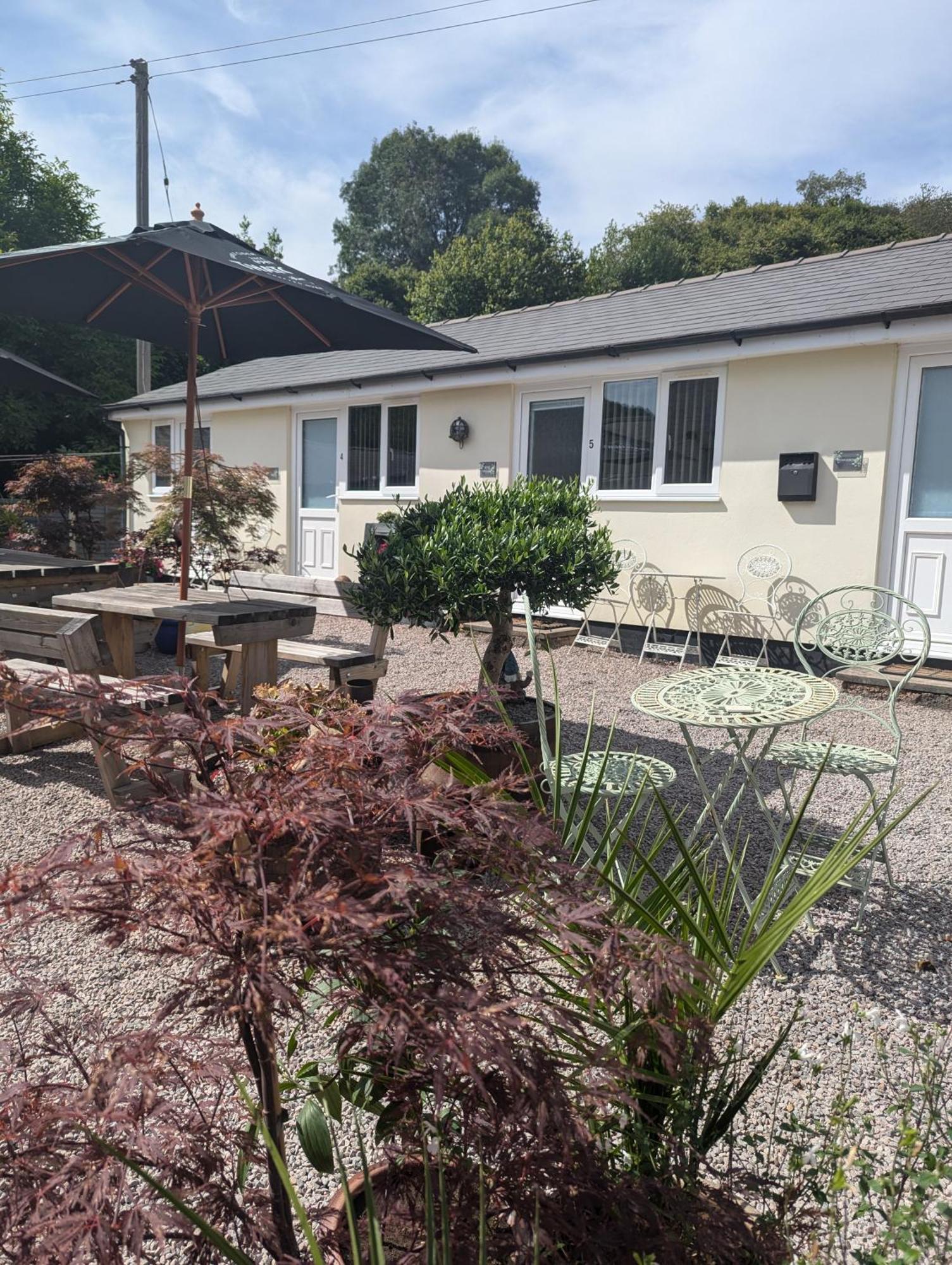Motel The Yew Tree At Longhope Exterior foto